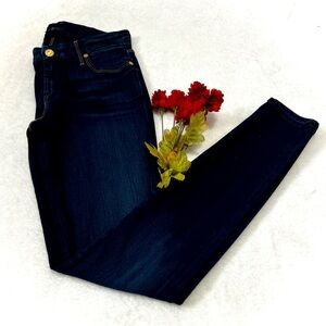 7 For All Mankind Classic Indigo Dark Wash Skinny Jean - Size 25
